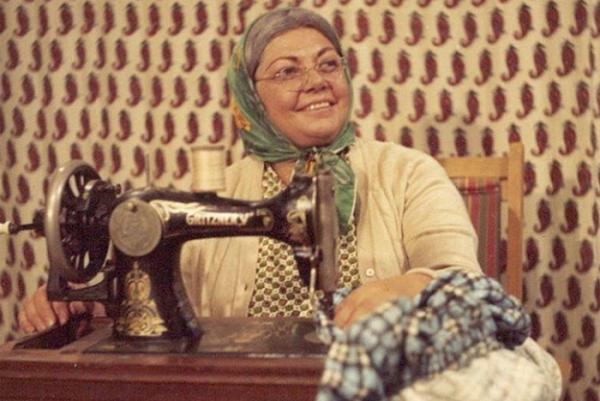 بیوگرافی حمیده خیرآبادی (نادره)؛ مادر سینمای ایران