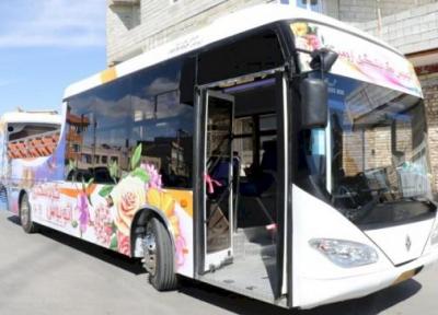 شروع به کار نخستین اتوبوس گردشگری روباز در ارومیه