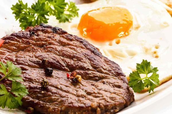 با رژیم غذایی گوشت و تخم مرغ سالم و مطمئن لاغر شوید با رژیم غذایی گوشت و تخم مرغ سالم و مطمئن لاغر شوید