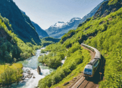 فیلمی از حرکت قطار در رودبار گیلان