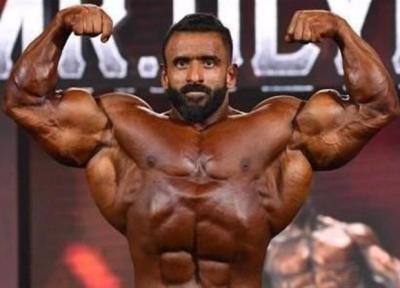 عکس، تصویری خاص از هادی چوپان در کنار فردین و پسرش ، استایل جالب چهره سرشناس در برابر قهرمان مسترالمپیا